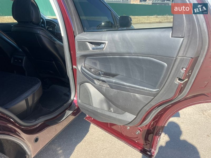 Позашляховик / Кросовер Ford Edge 2016 в Білій Церкві