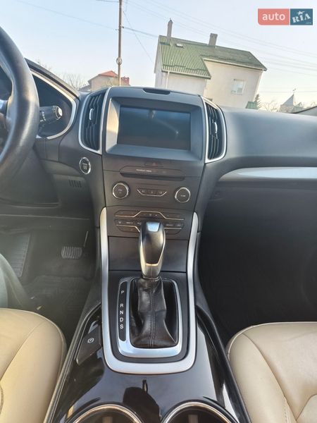 Позашляховик / Кросовер Ford Edge 2016 в Тернополі