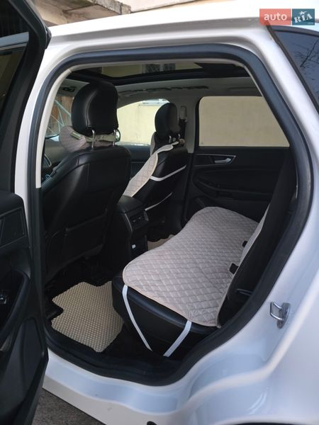 Позашляховик / Кросовер Ford Edge 2016 в Києві