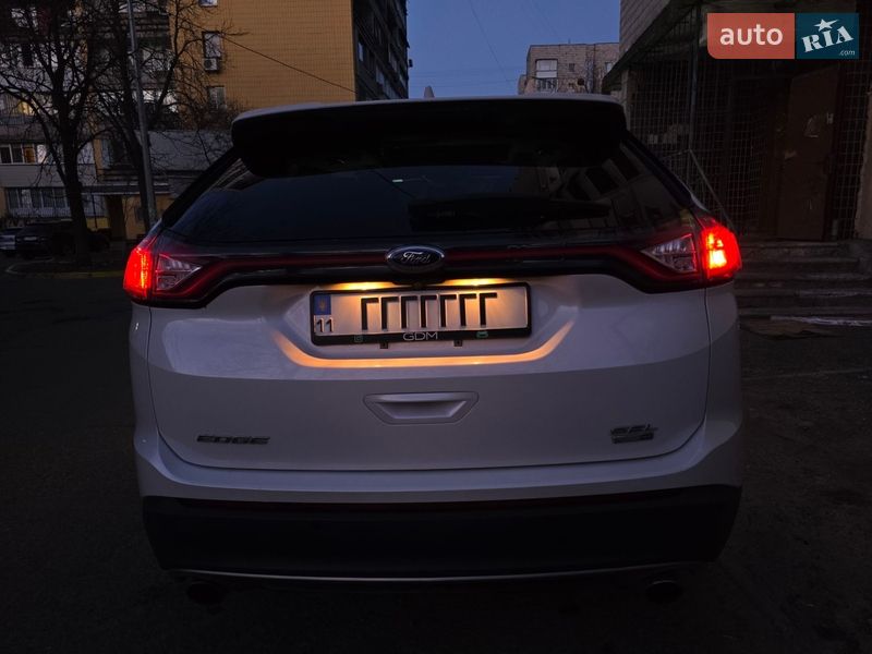 Позашляховик / Кросовер Ford Edge 2016 в Києві
