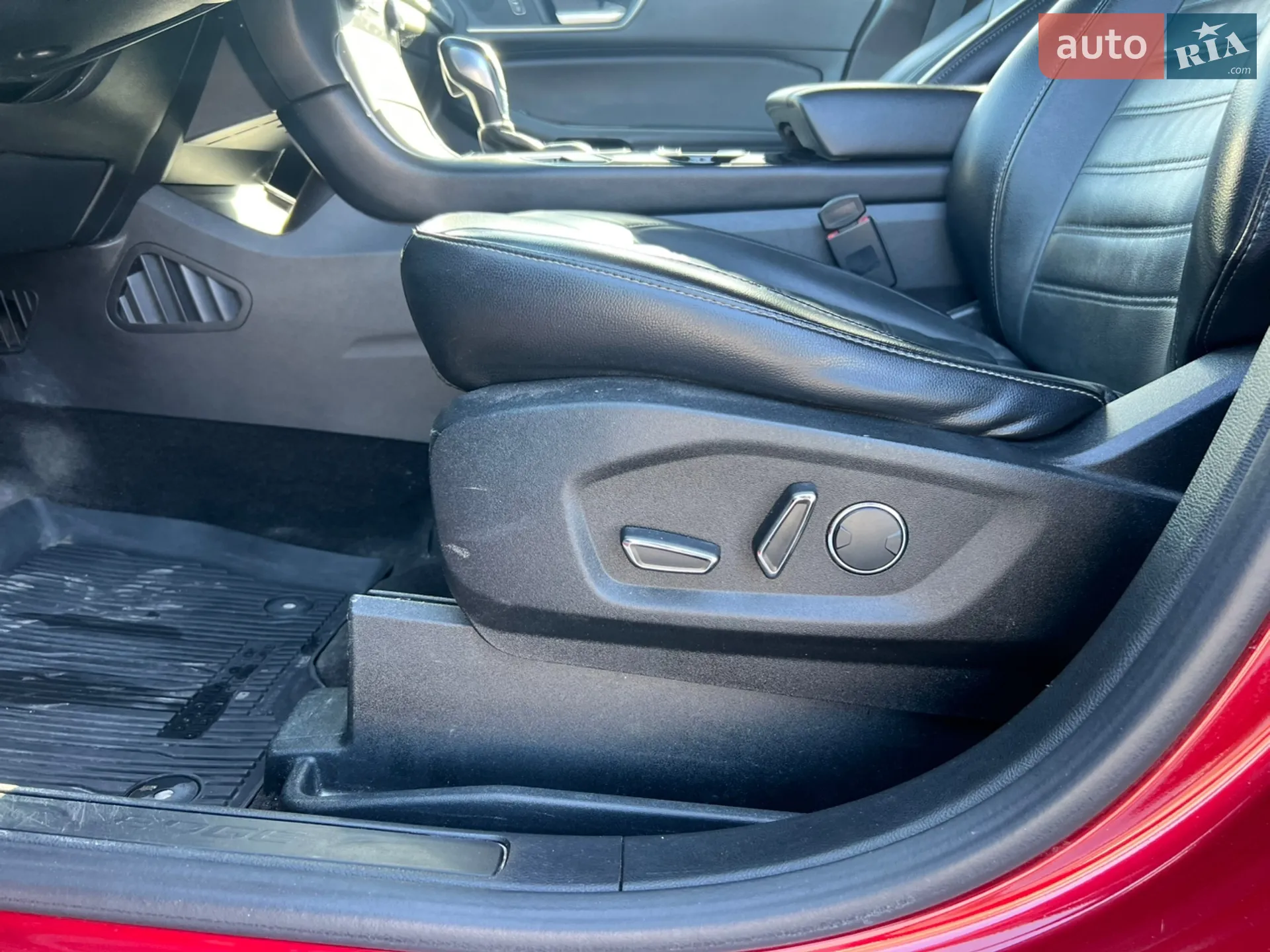 2018 Ford Edge - мініатюра 16