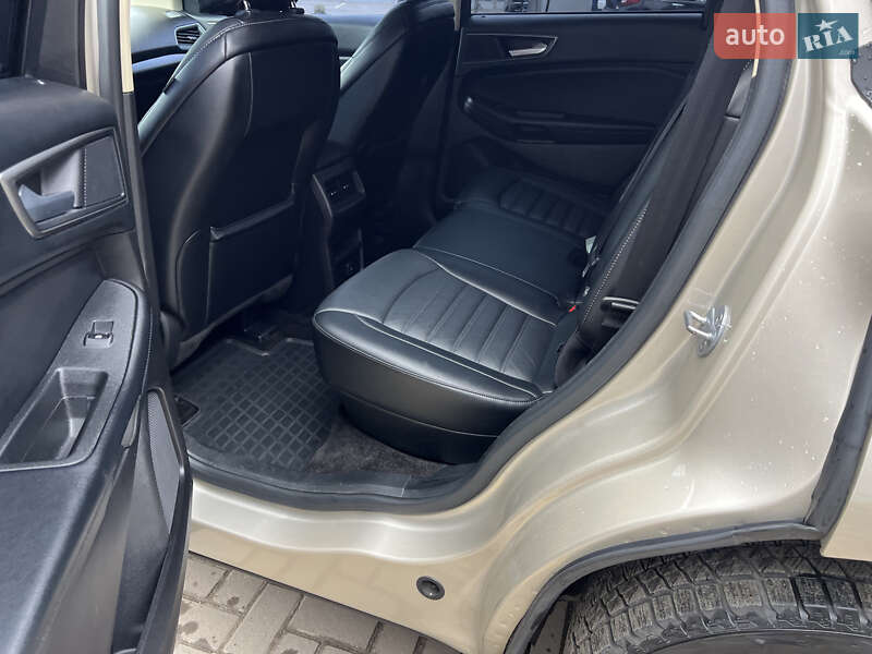 Внедорожник / Кроссовер Ford Edge 2017 в Киеве