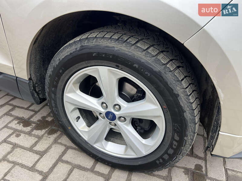 Внедорожник / Кроссовер Ford Edge 2017 в Киеве