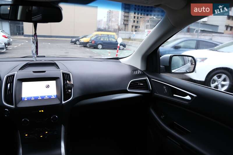 Внедорожник / Кроссовер Ford Edge 2019 в Киеве