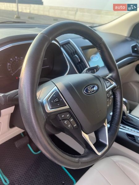 Внедорожник / Кроссовер Ford Edge 2017 в Львове