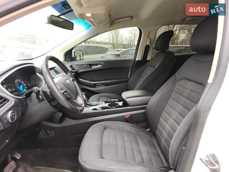 Позашляховик / Кросовер Ford Edge 2016 в Дніпрі