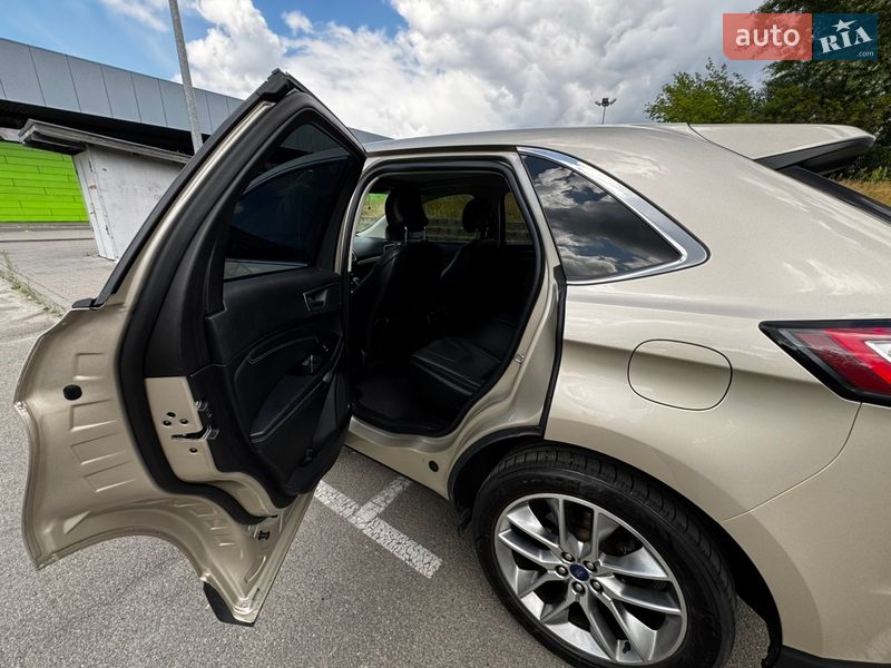Внедорожник / Кроссовер Ford Edge 2017 в Киеве