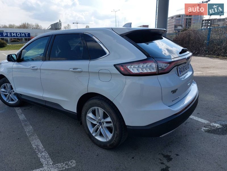 Позашляховик / Кросовер Ford Edge 2018 в Ужгороді