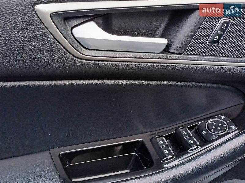 Позашляховик / Кросовер Ford Edge 2019 в Дубні фото 10 Позашляховик / Кросовер Ford Edge 2019 в Дубні