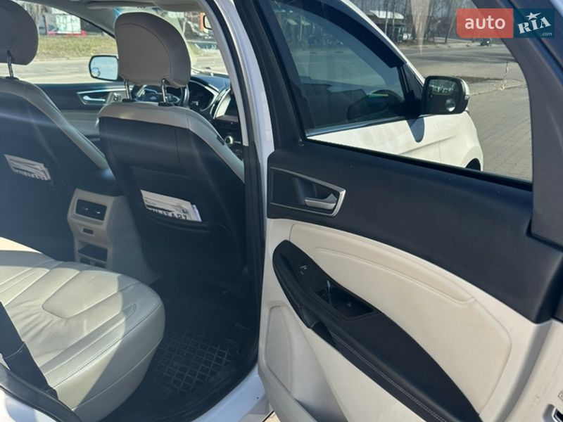 Позашляховик / Кросовер Ford Edge 2017 в Білій Церкві