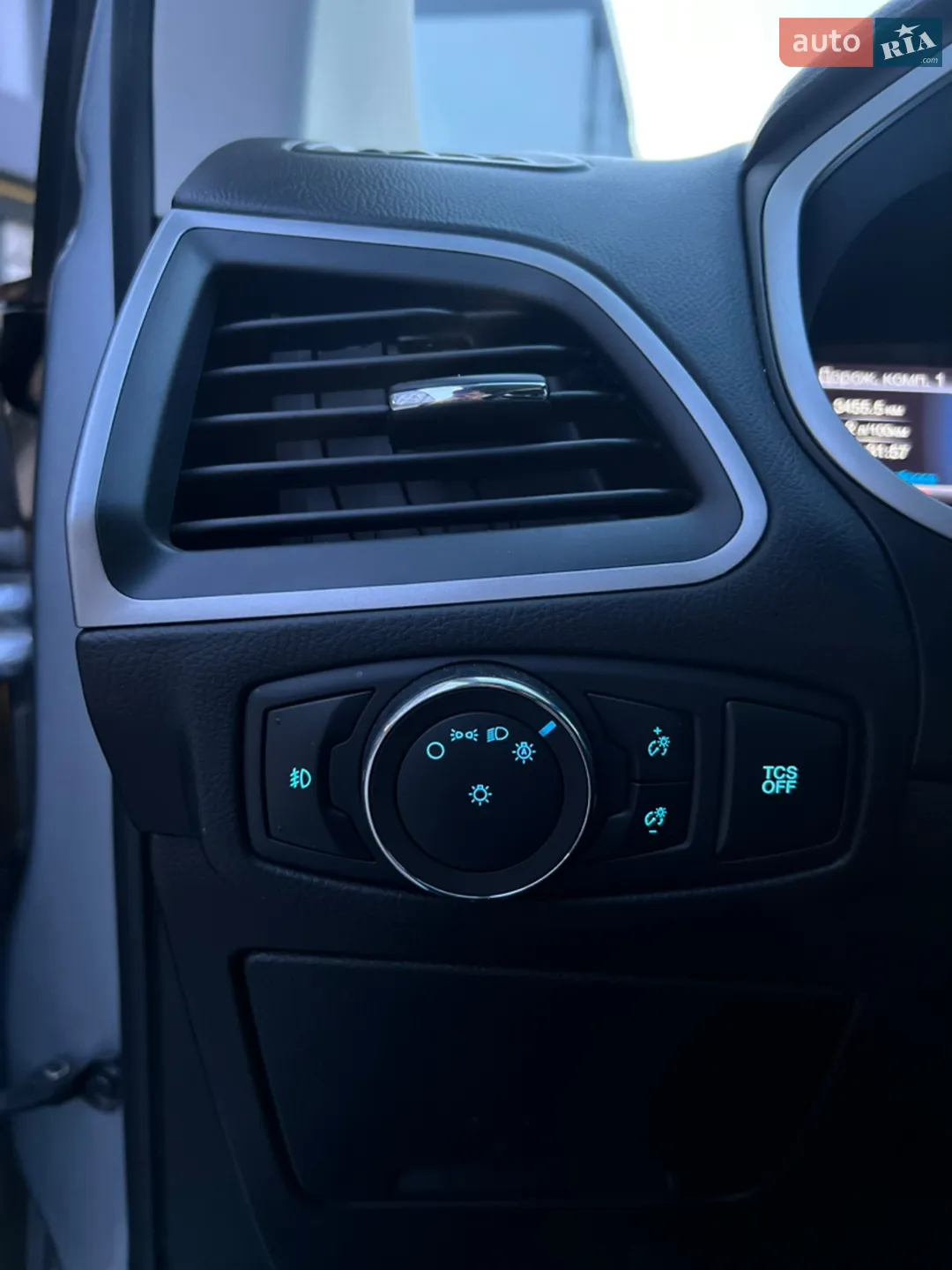 2019 Ford Edge - мініатюра 17