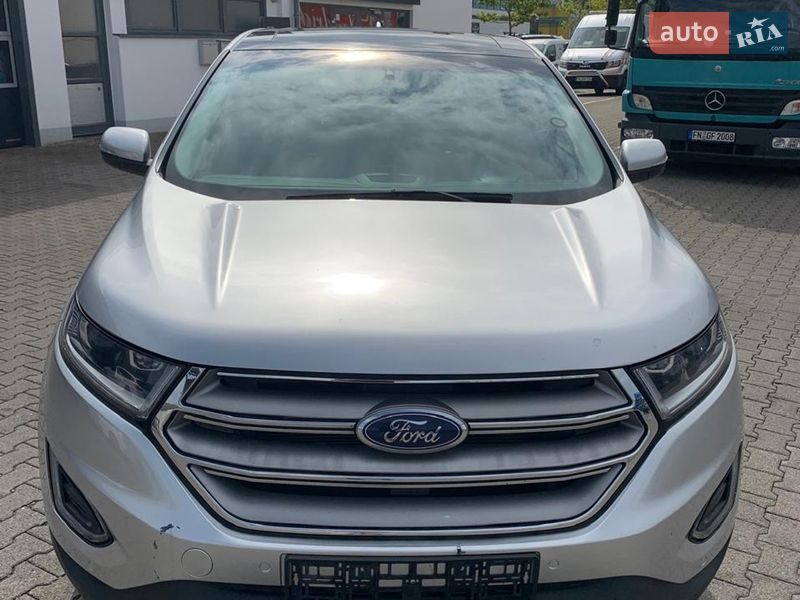 Внедорожник / Кроссовер Ford Edge 2016 в Черновцах