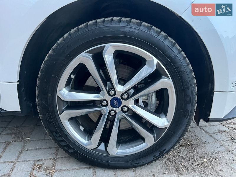 Внедорожник / Кроссовер Ford Edge 2018 в Виннице