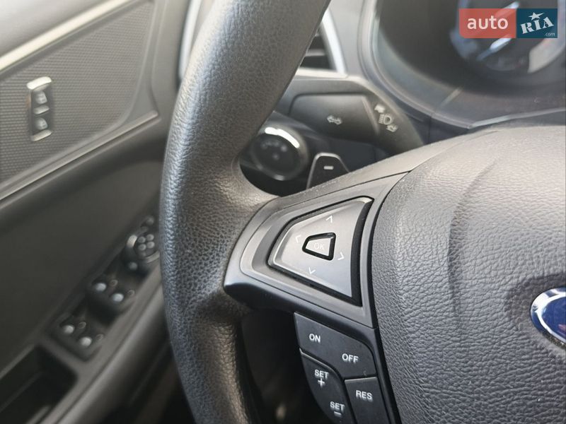 Внедорожник / Кроссовер Ford Edge 2017 в Шептицькому