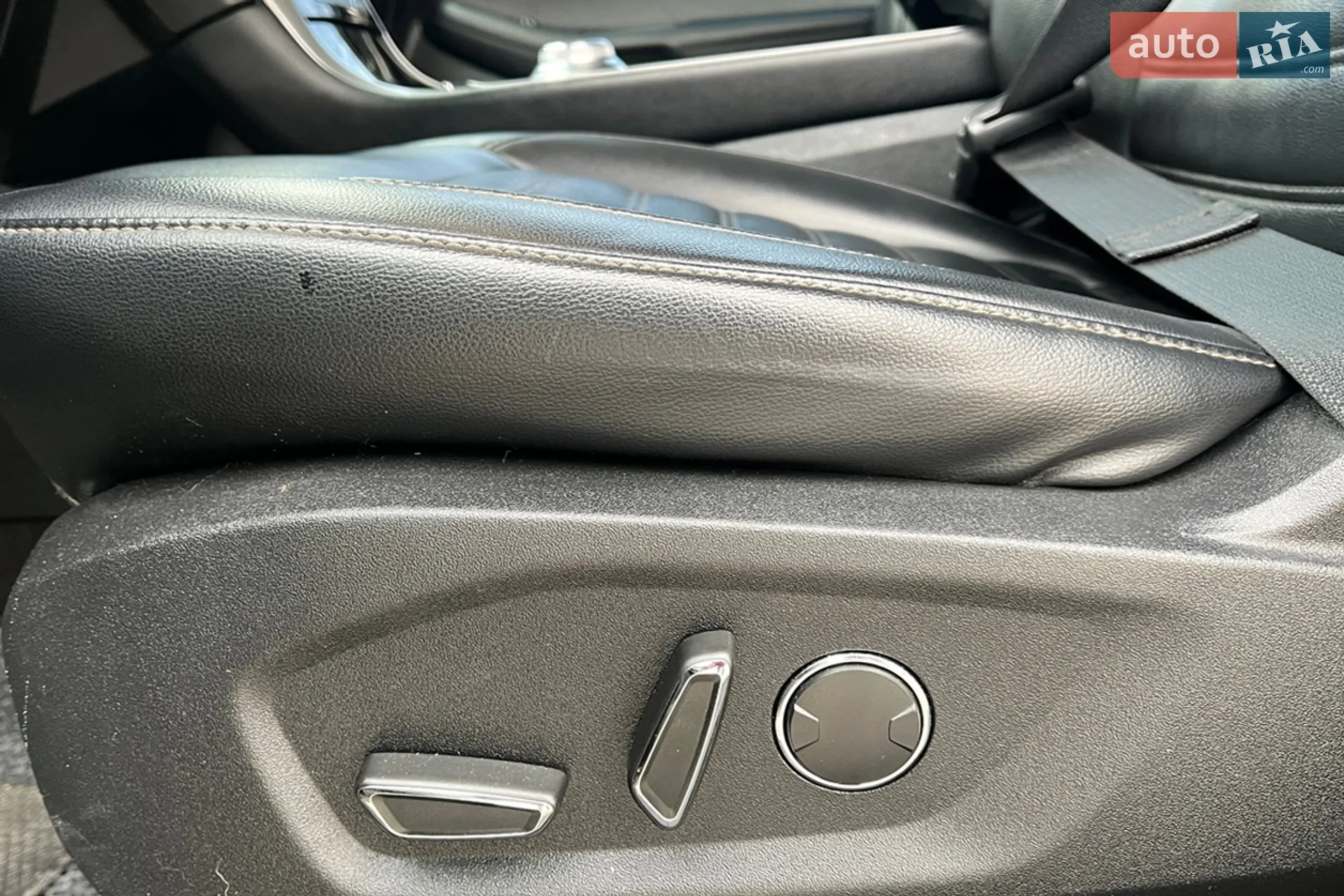 2019 Ford Edge - мініатюра 9
