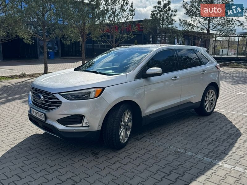 Позашляховик / Кросовер Ford Edge 2018 в Рівному