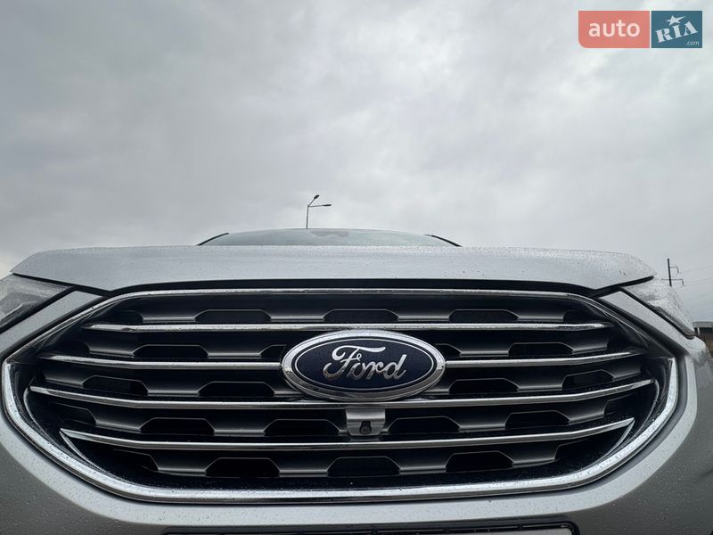 Позашляховик / Кросовер Ford Edge 2018 в Рівному