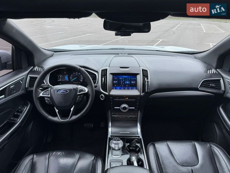 Позашляховик / Кросовер Ford Edge 2018 в Рівному