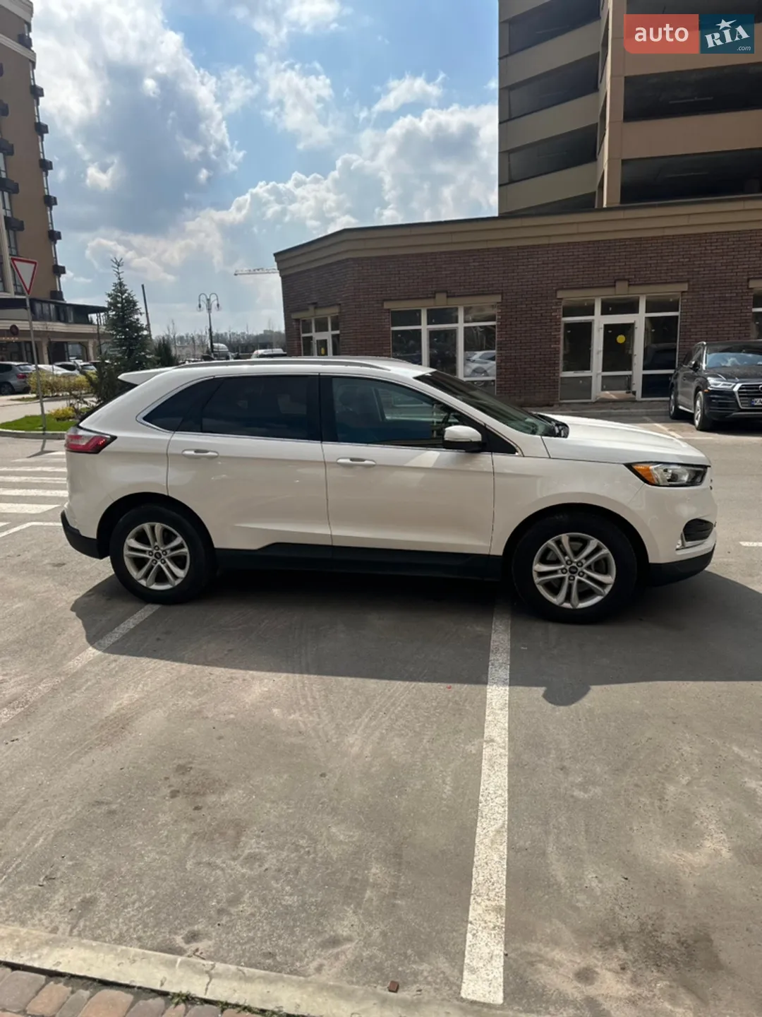 2020 Ford Edge - мініатюра 12