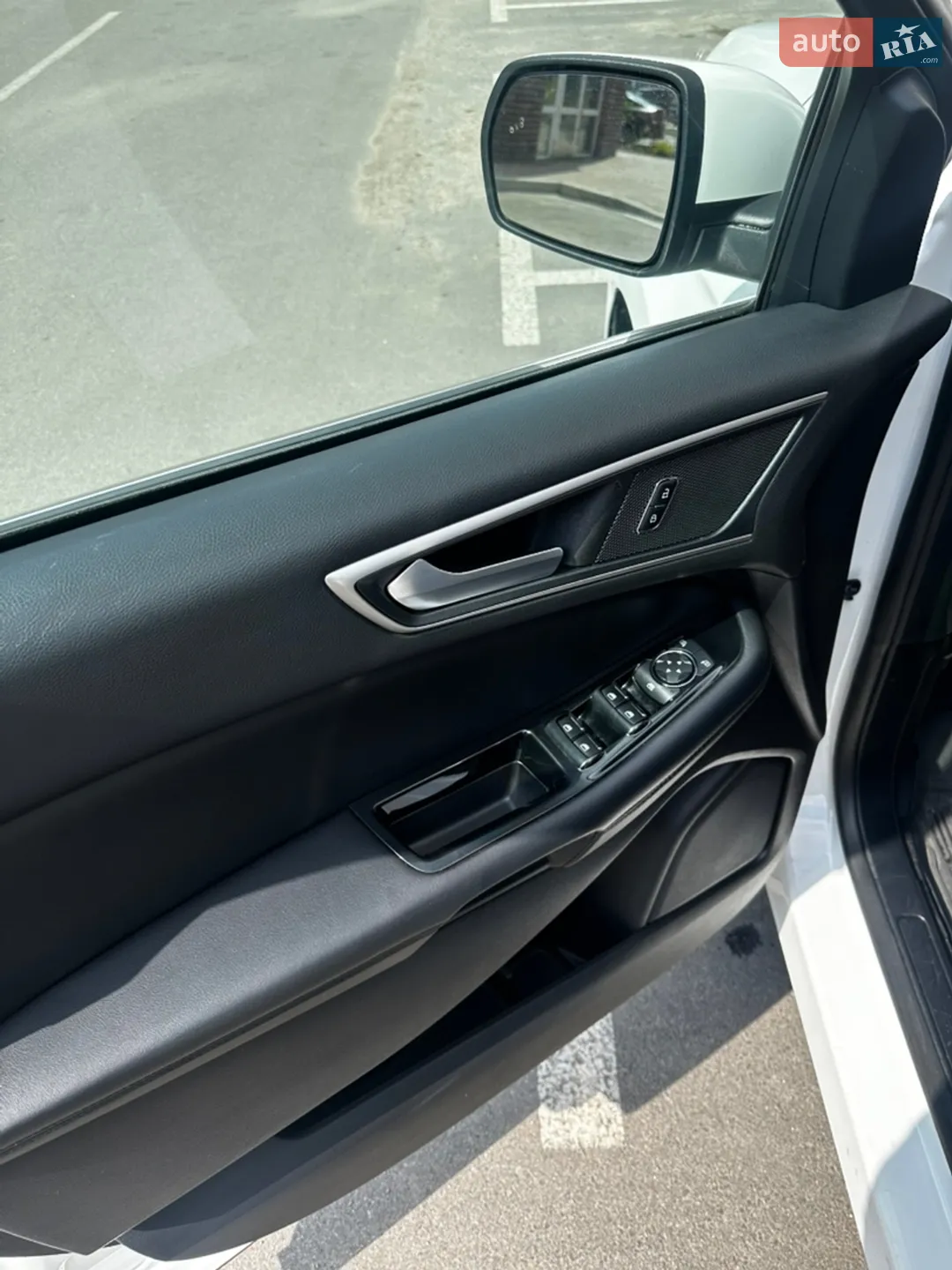 2020 Ford Edge - мініатюра 17