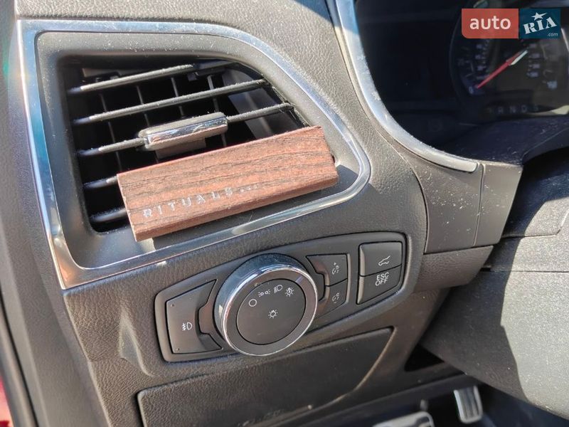 Позашляховик / Кросовер Ford Edge 2018 в Києві