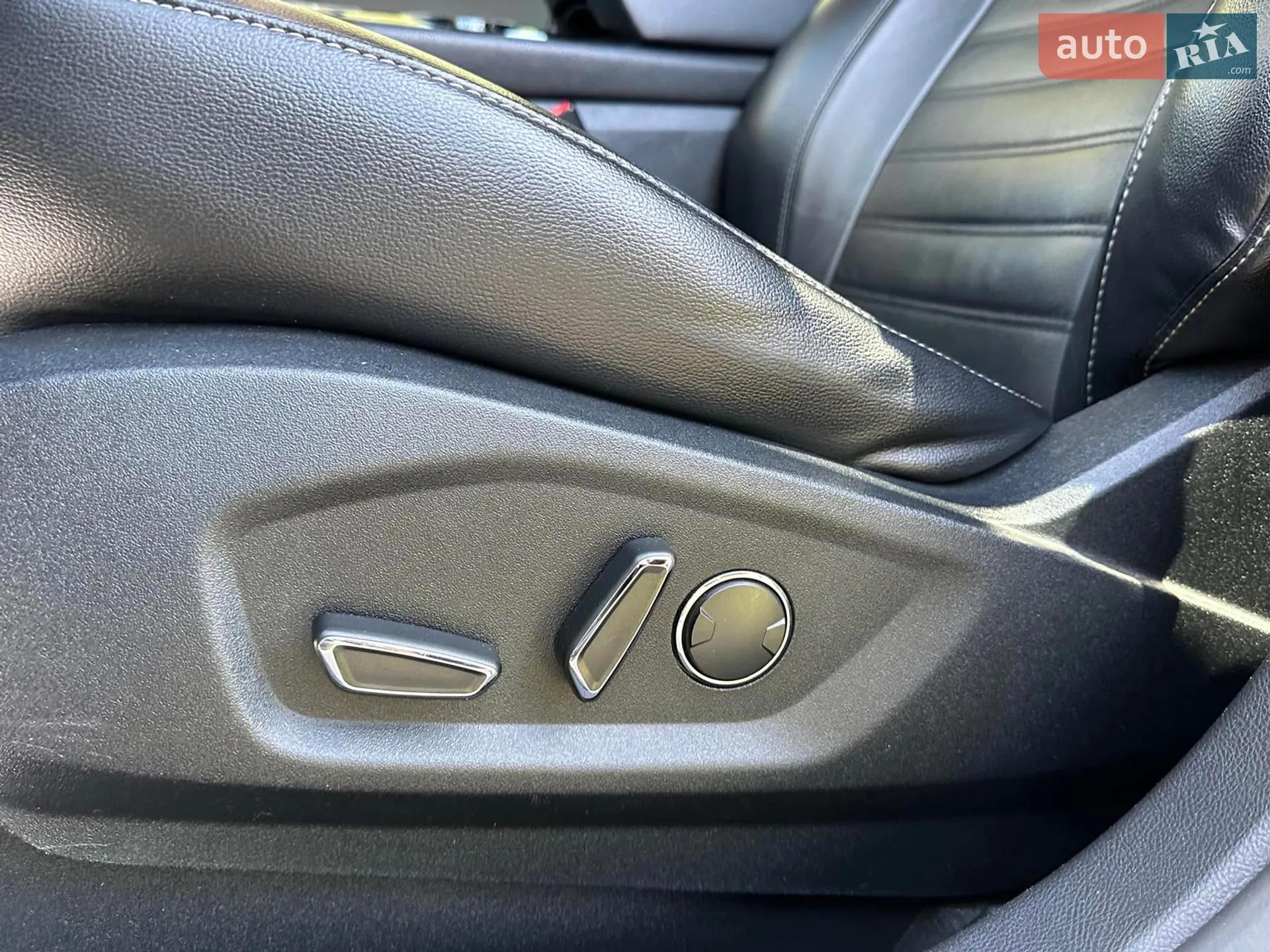 2016 Ford Edge - мініатюра 15