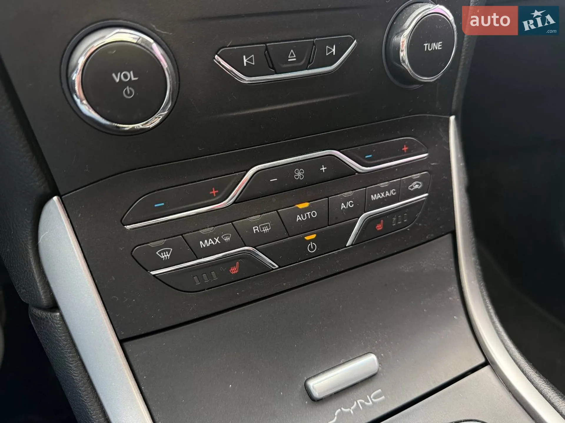 2016 Ford Edge - мініатюра 20