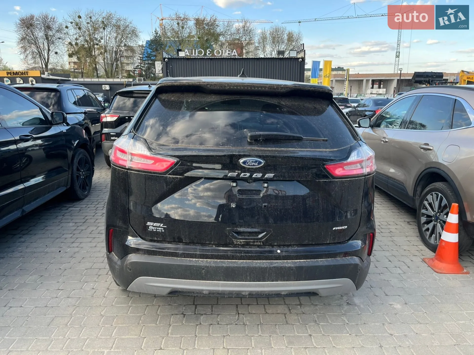 2021 Ford Edge - мініатюра 2