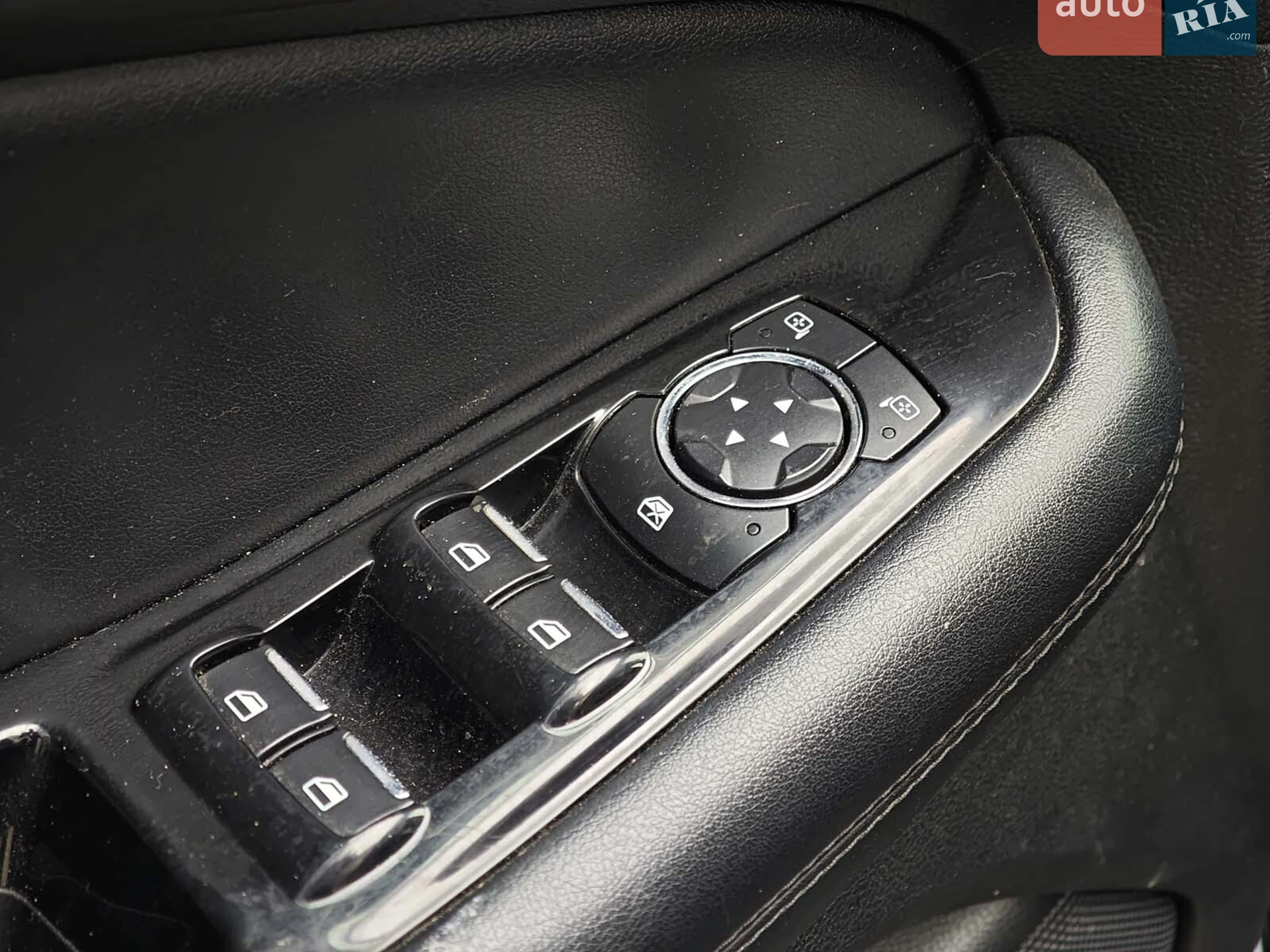 2016 Ford Edge - мініатюра 22