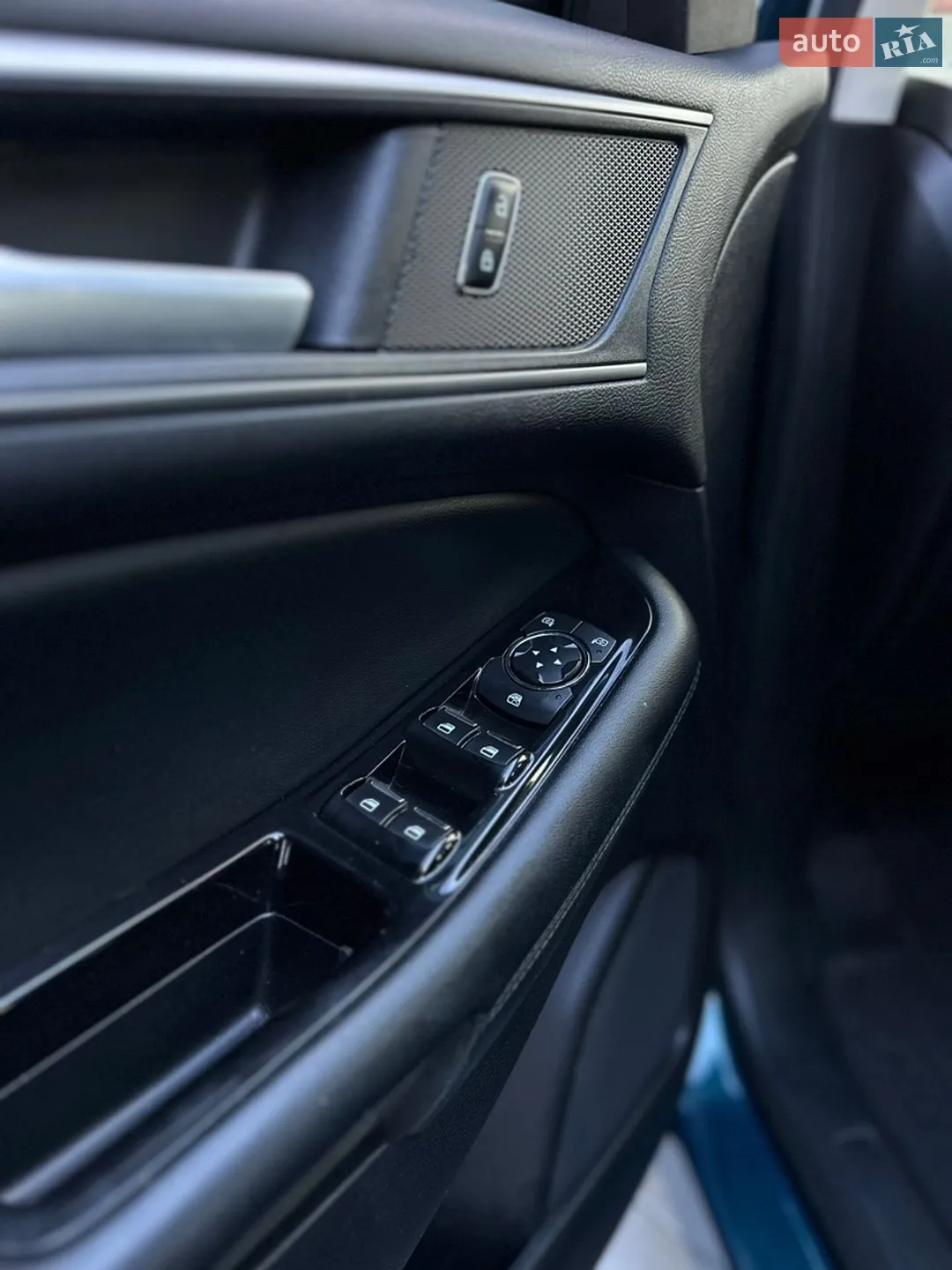 2020 Ford Edge - мініатюра 24