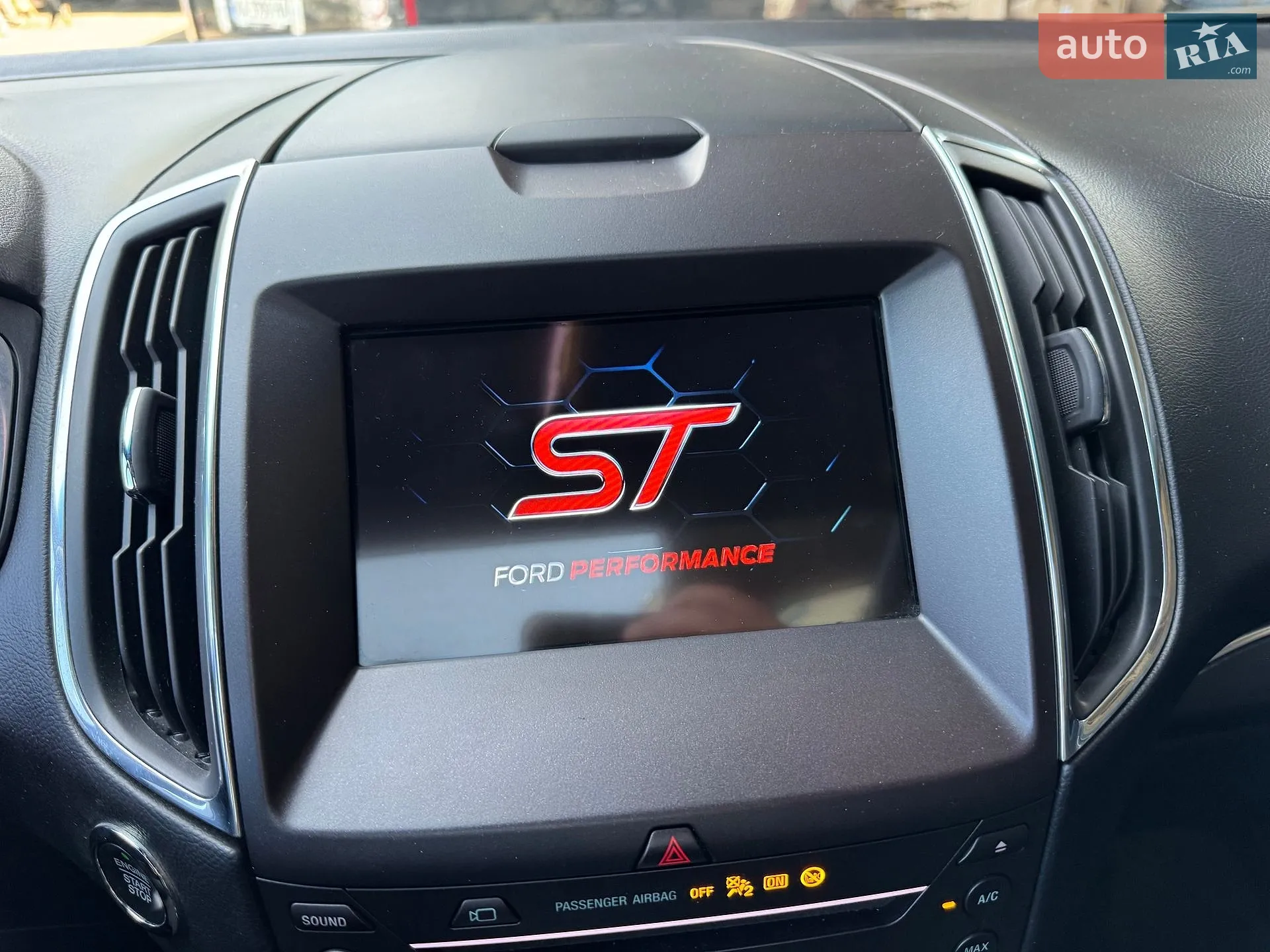 2018 Ford Edge - мініатюра 46