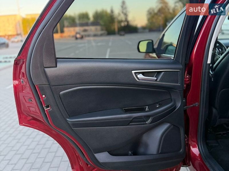 Внедорожник / Кроссовер Ford Edge 2016 в Тернополе