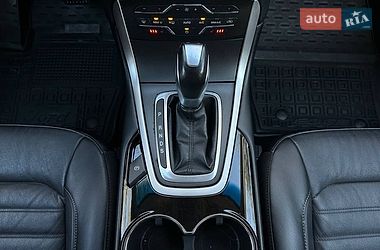 Позашляховик / Кросовер Ford Edge 2015 в Черкасах