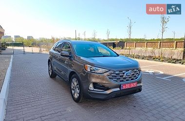 Внедорожник / Кроссовер Ford Edge 2019 в Киеве
