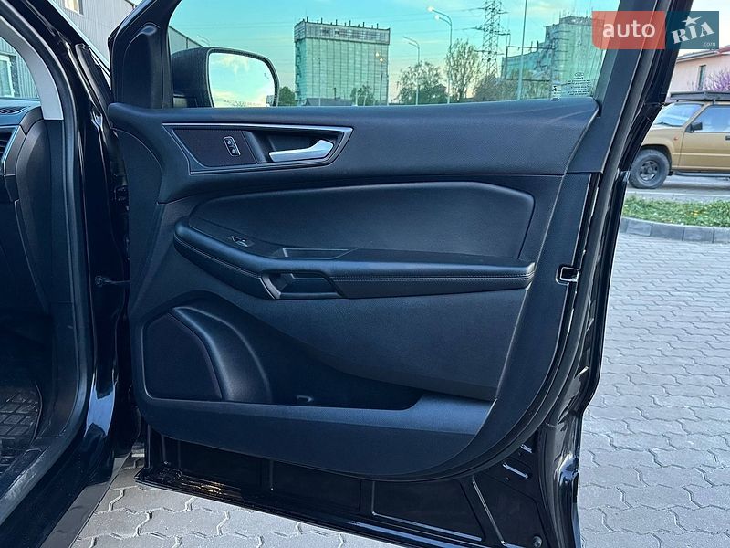 Внедорожник / Кроссовер Ford Edge 2020 в Стрые