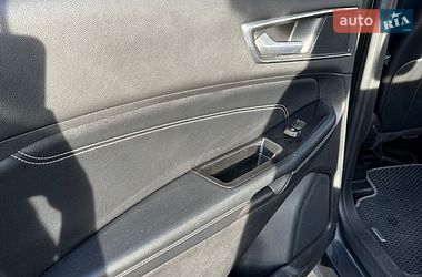 Позашляховик / Кросовер Ford Edge 2016 в Мостиській