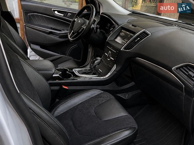 Внедорожник / Кроссовер Ford Edge 2015 в Хмельницком