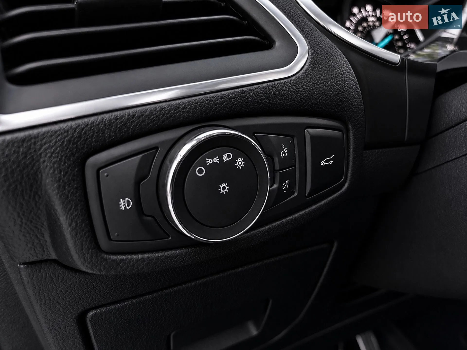 2015 Ford Edge - мініатюра 16
