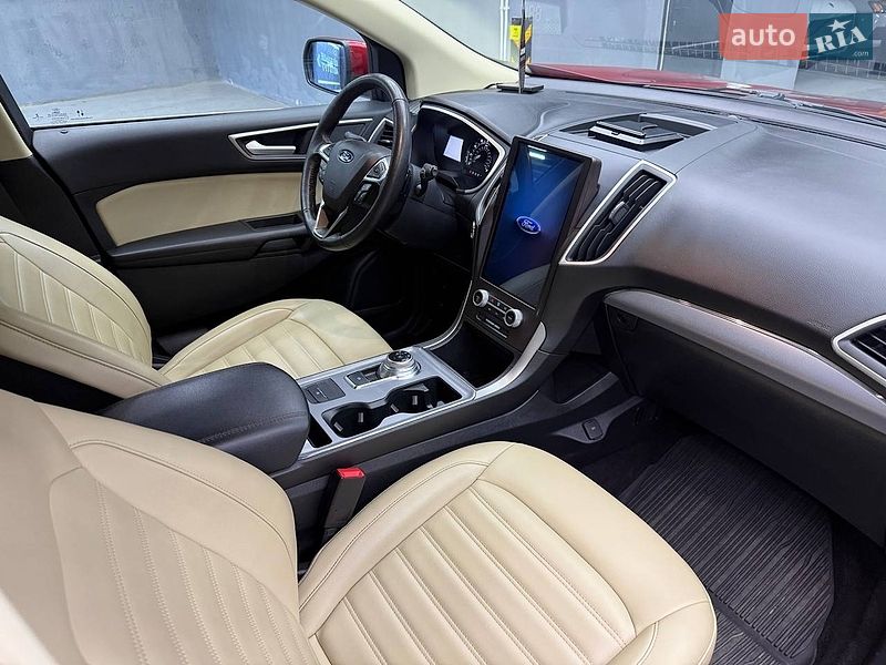 Внедорожник / Кроссовер Ford Edge 2021 в Черновцах