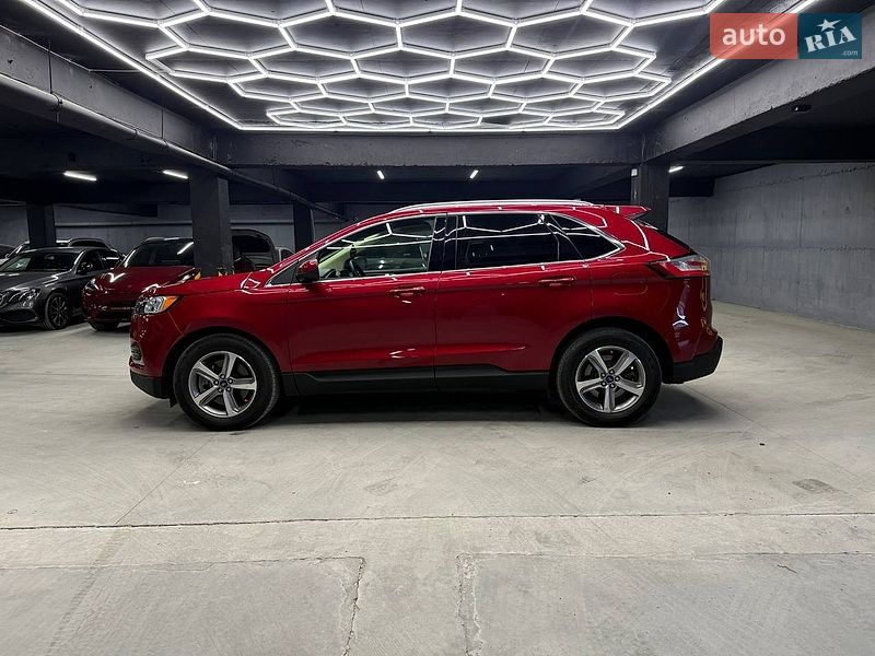 Внедорожник / Кроссовер Ford Edge 2021 в Черновцах