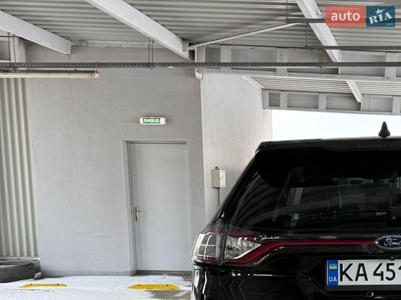 Внедорожник / Кроссовер Ford Edge 2018 в Киеве