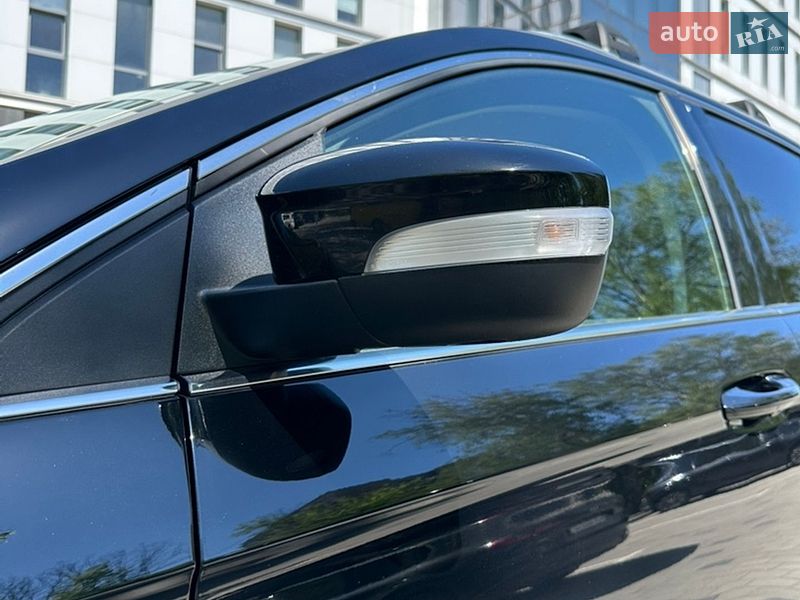 Позашляховик / Кросовер Ford Edge 2017 в Дніпрі