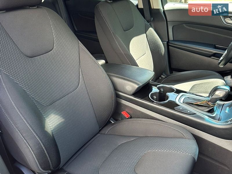 Позашляховик / Кросовер Ford Edge 2017 в Дніпрі