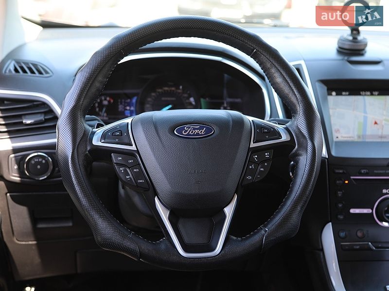 Внедорожник / Кроссовер Ford Edge 2016 в Харькове