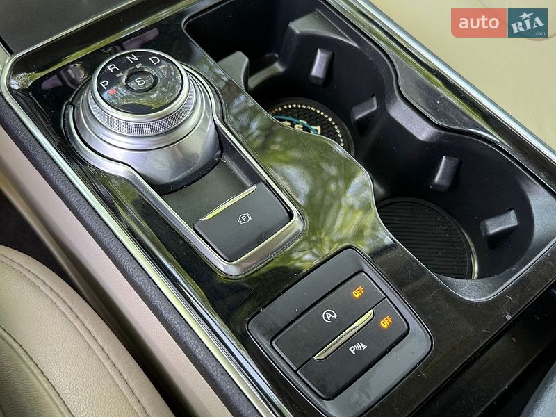 Позашляховик / Кросовер Ford Edge 2020 в Києві