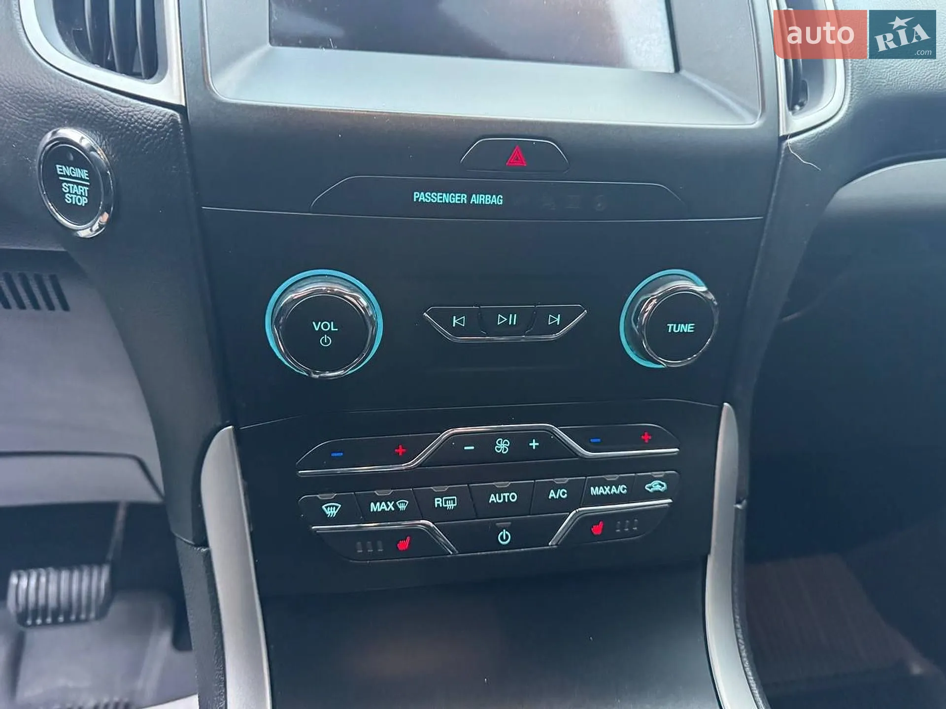 2019 Ford Edge - мініатюра 12