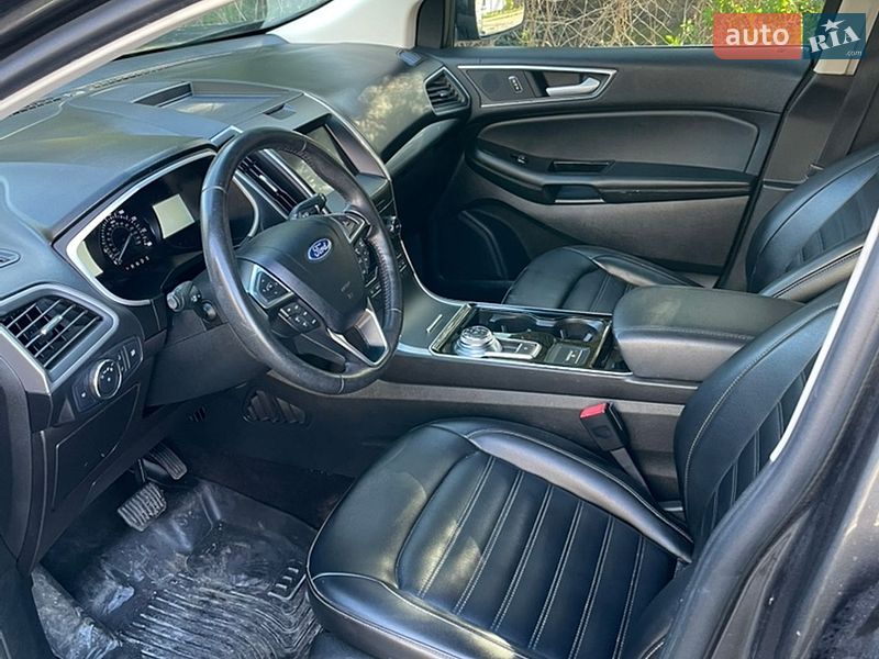Позашляховик / Кросовер Ford Edge 2020 в Рівному