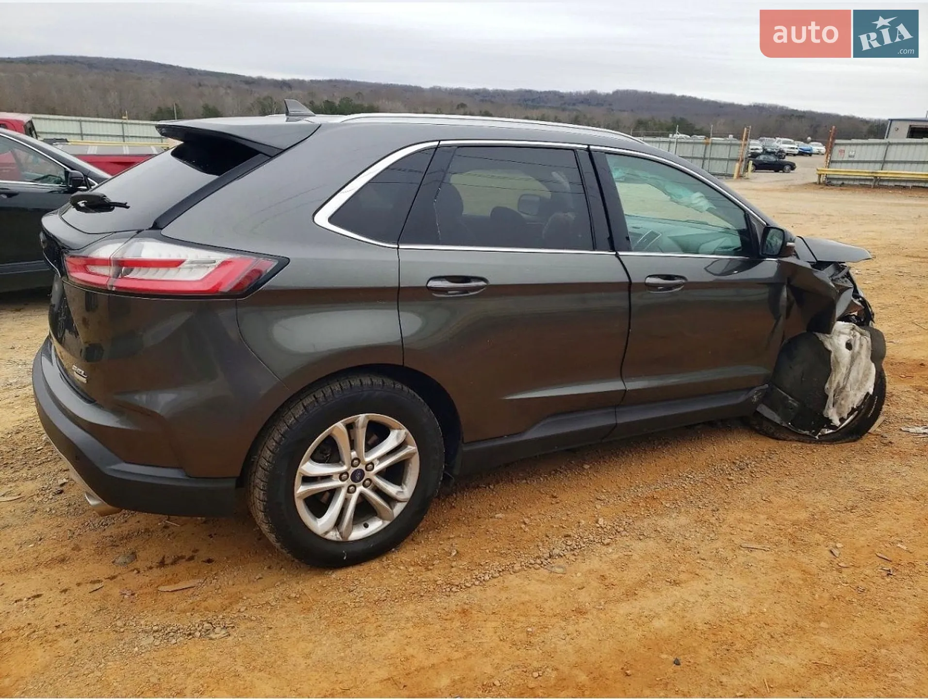 2019 Ford Edge - мініатюра 3