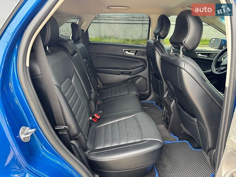 Позашляховик / Кросовер Ford Edge 2018 в Києві