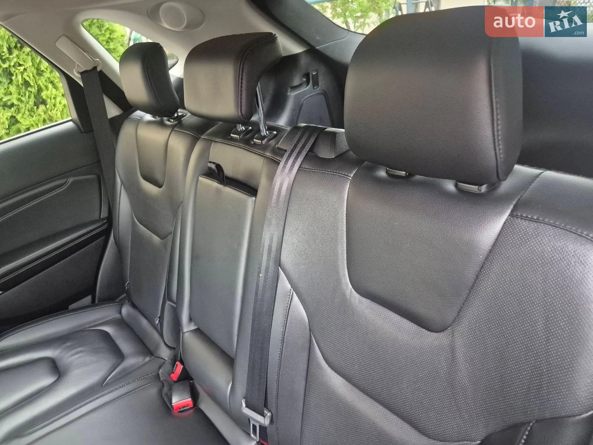 2021 Ford Edge - мініатюра 4